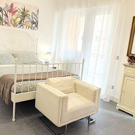 Trastevere for You... 3 bedrooms Apartment Rome Buitenkant foto