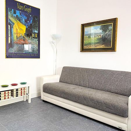 Trastevere for You... 3 bedrooms Apartment Rome Buitenkant foto